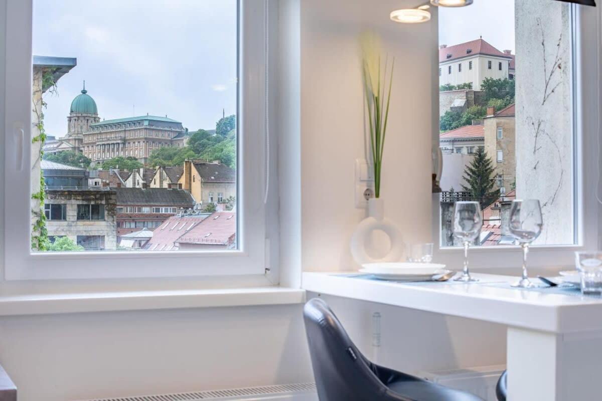 Castle View - New - Romantic Budapest Eksteriør billede